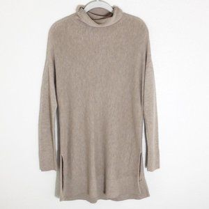 LAST CHANCE LOFT acrylic blend turtleneck sweater